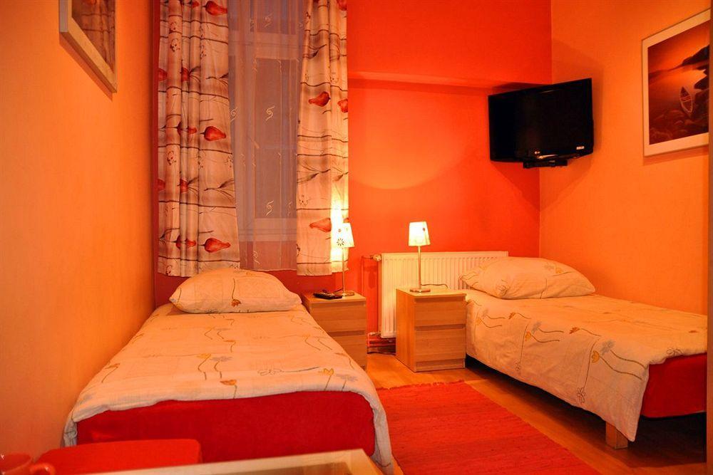 Rainbow Apartments 3 Краков Экстерьер фото