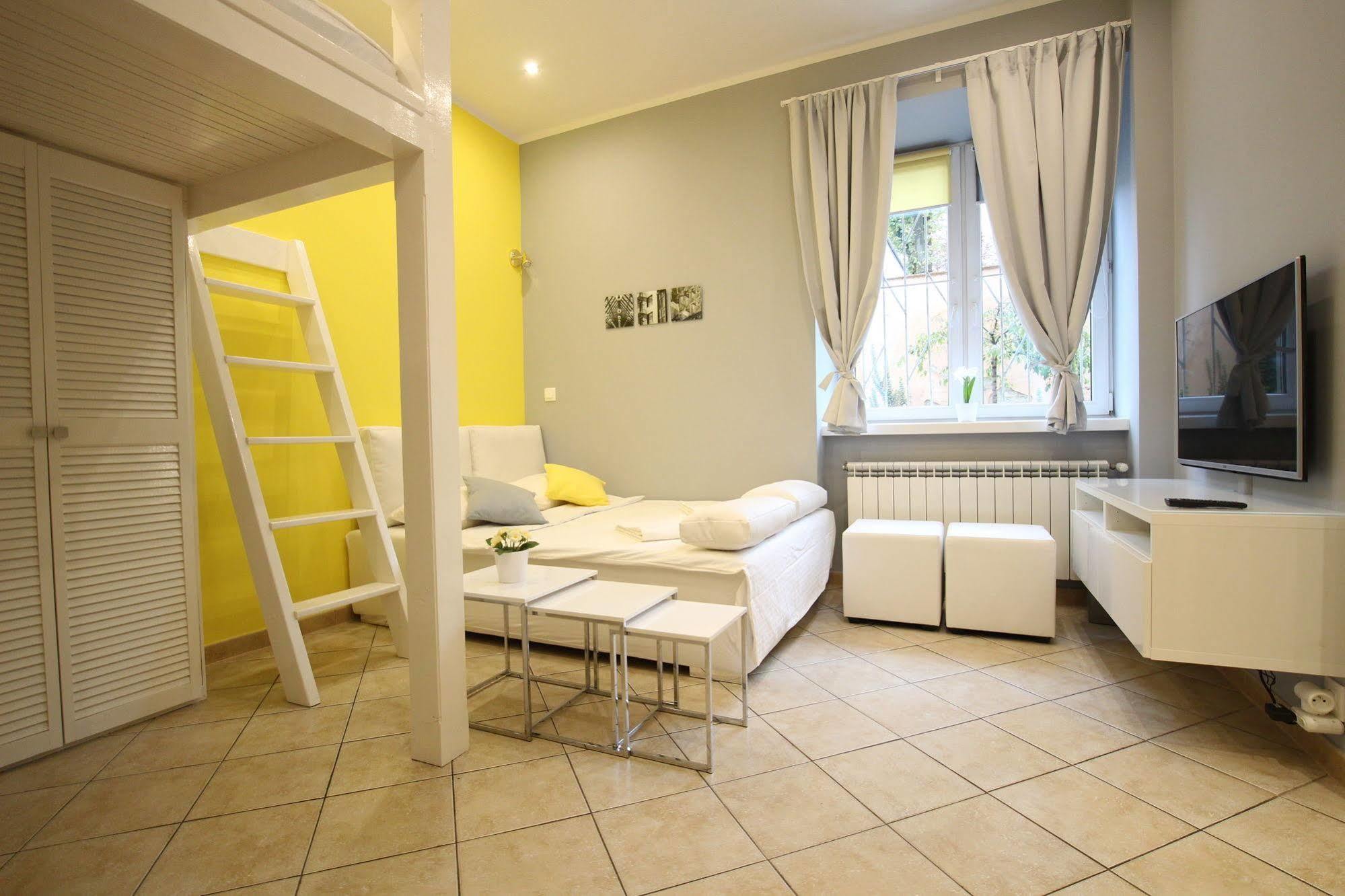 Rainbow Apartments 3 Краков Экстерьер фото